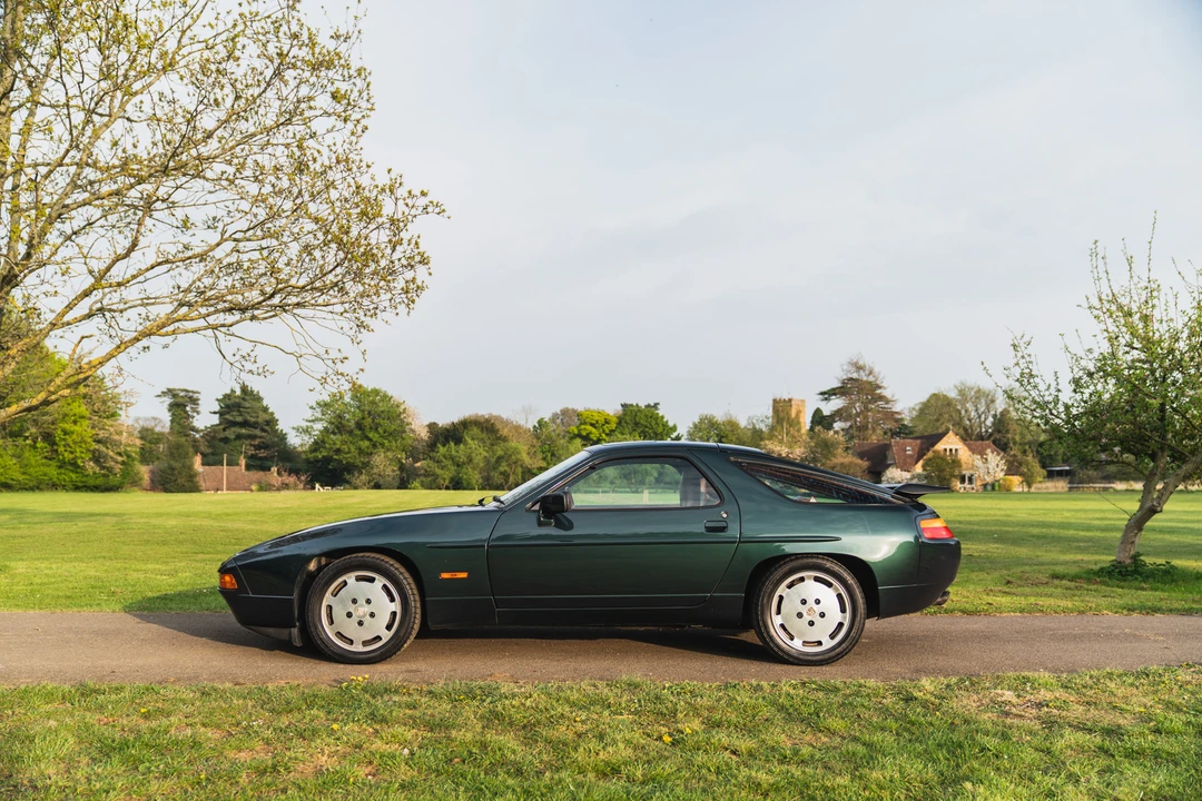 1987 Porsche 928 S4 - Image 5 of 31