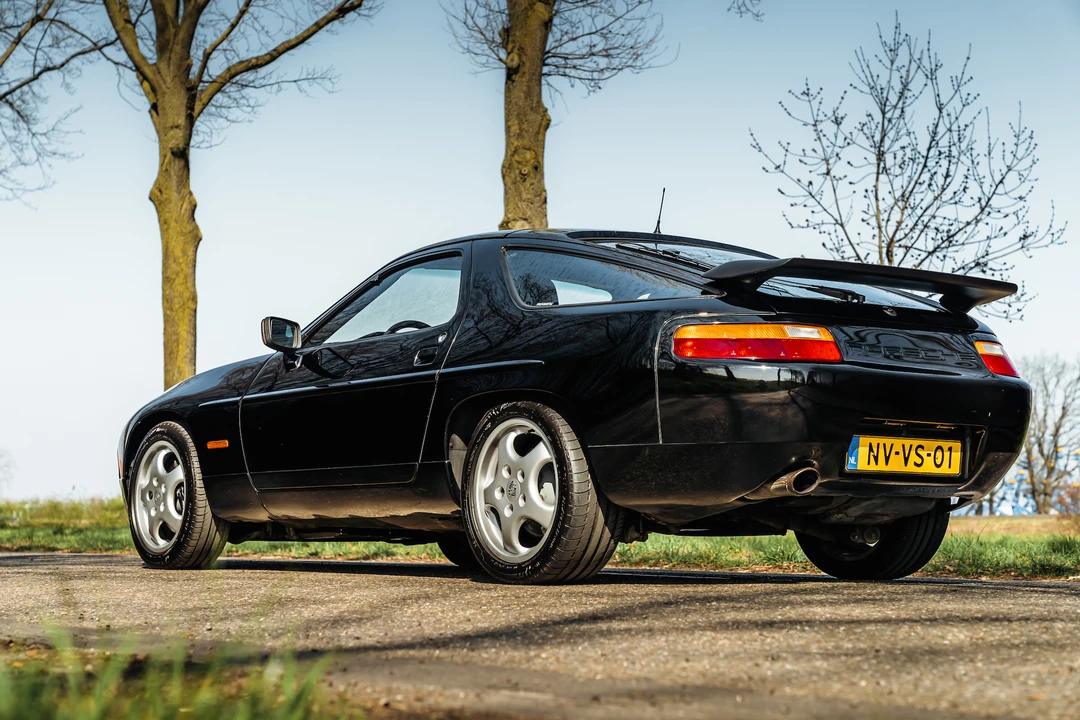 1987 Porsche 928 S4 - Image 15 of 31