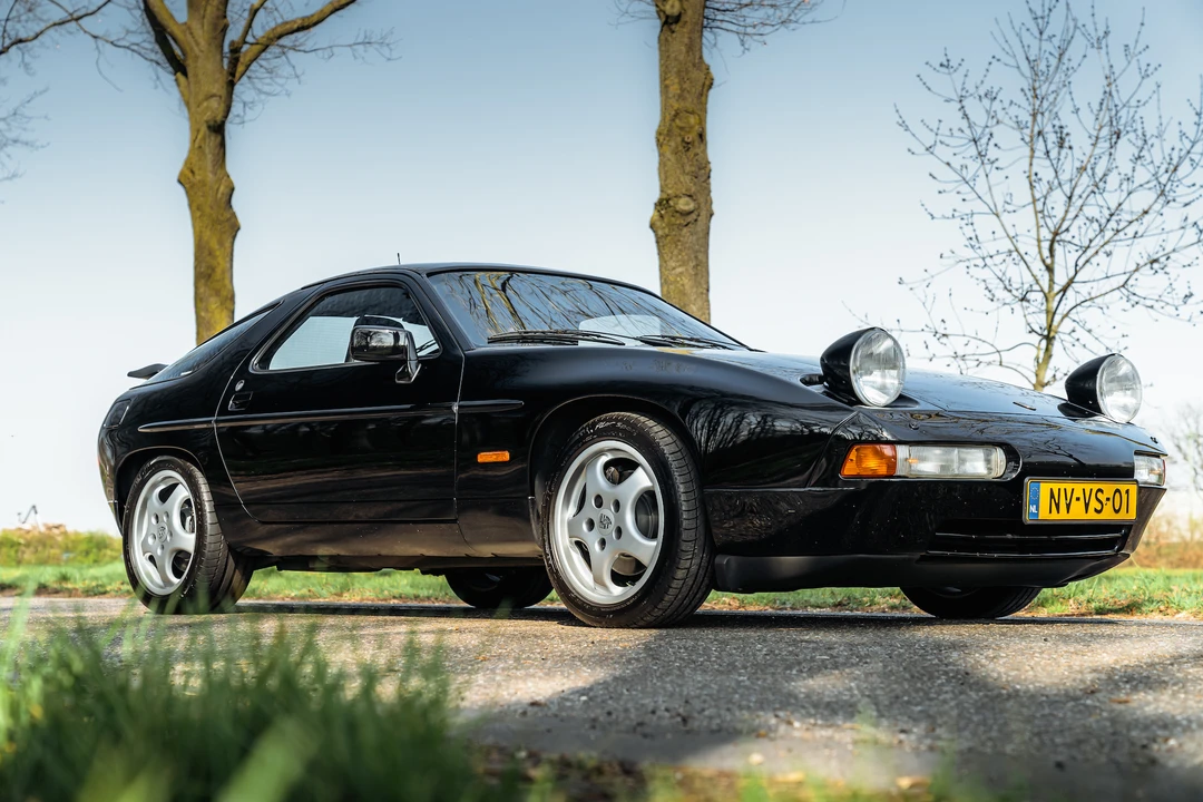 1987 Porsche 928 S4 - Image 4 of 31