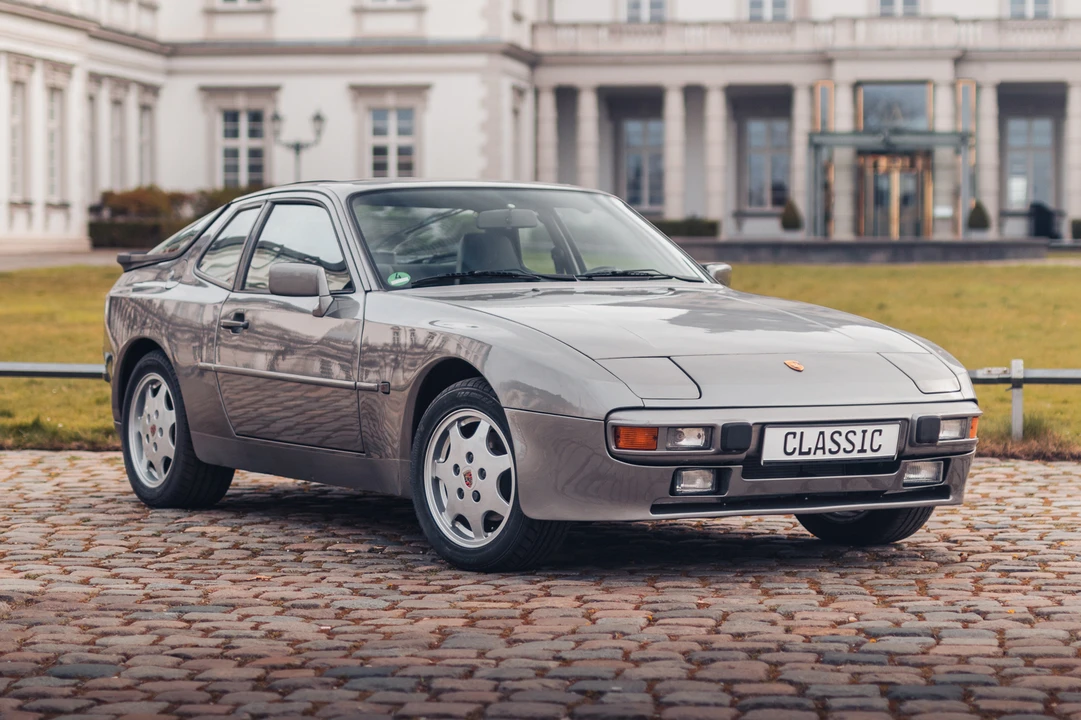 1987 Porsche 944 - Image 2 of 31
