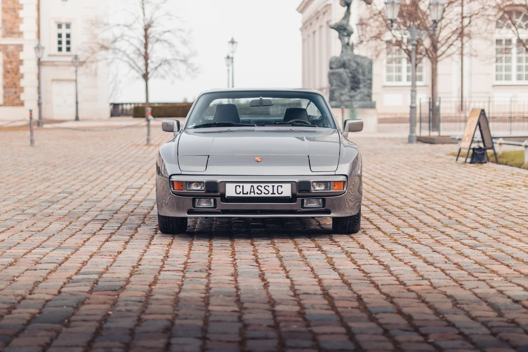 1987 Porsche 944 - Image 3 of 31