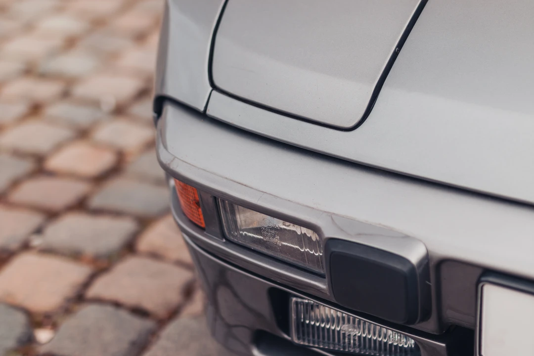 1987 Porsche 944 - Image 21 of 31