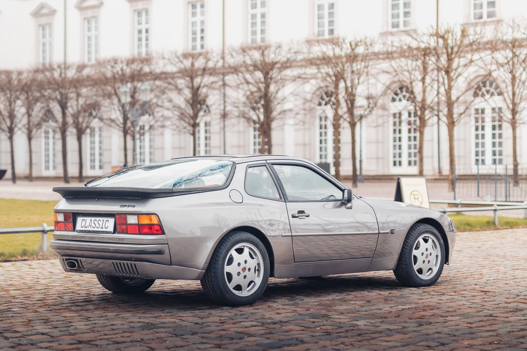 1987 Porsche 944 - Image 6 of 31