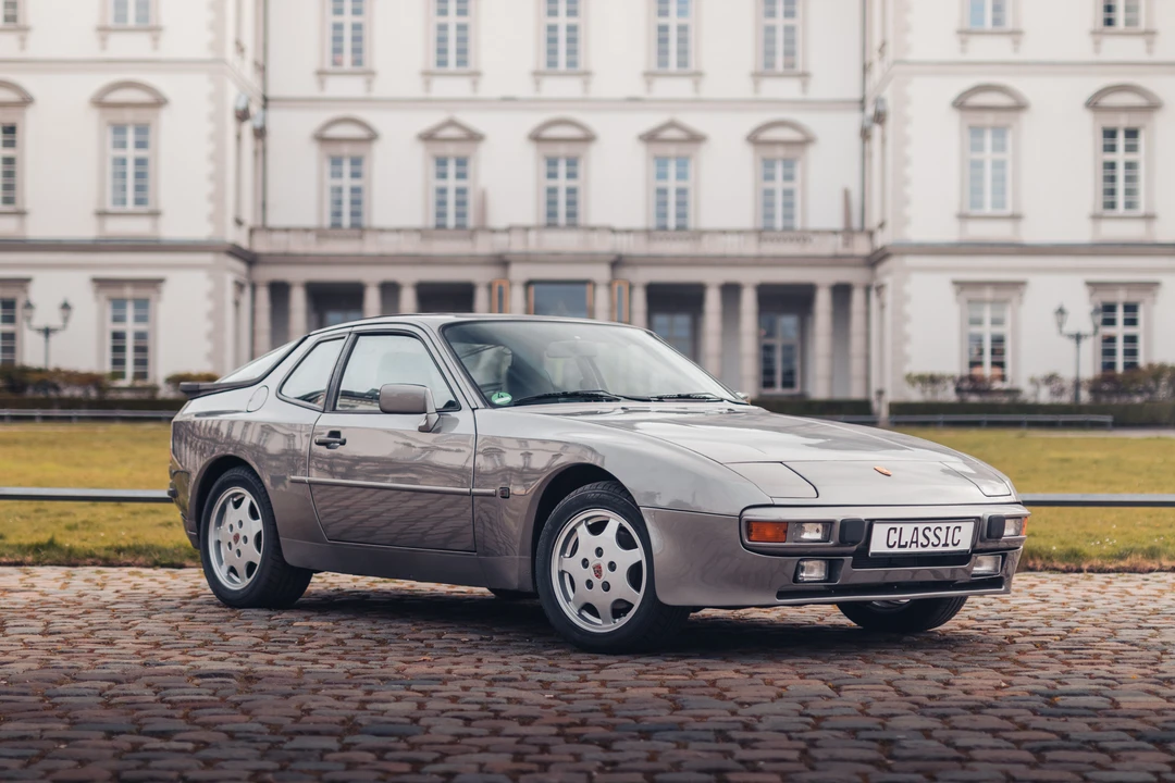 1987 Porsche 944 - Image 19 of 31