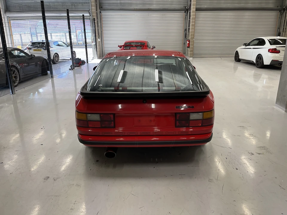 1987 Porsche 944 S2 - Image 8 of 31