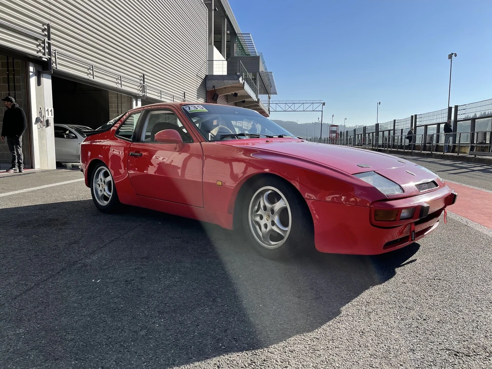 1987 Porsche 944 S2 - Image 25 of 31