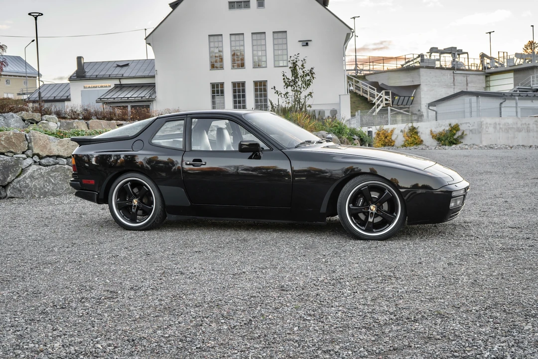 1987 Porsche 944 Turbo - Image 5 of 31
