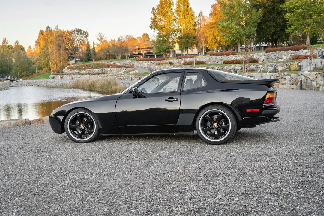 1987 Porsche 944 Turbo - Image 10 of 31