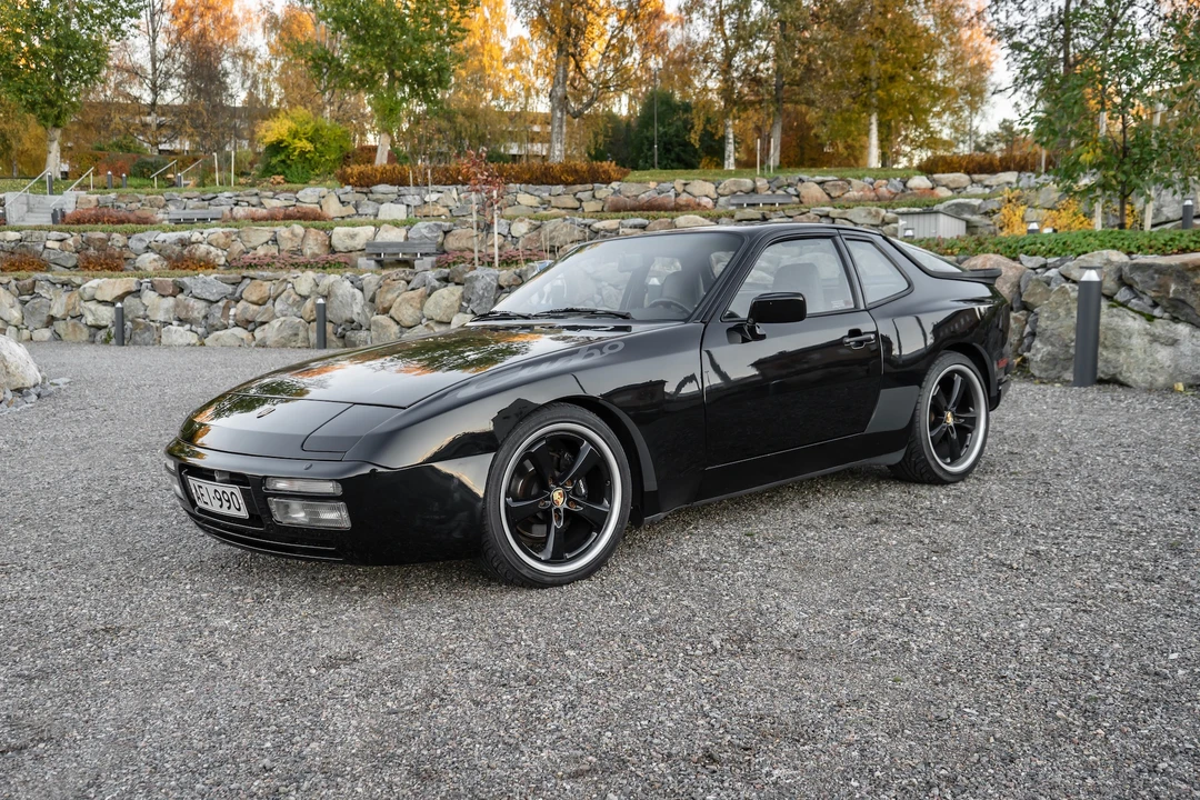 1987 Porsche 944 Turbo - Image 11 of 31