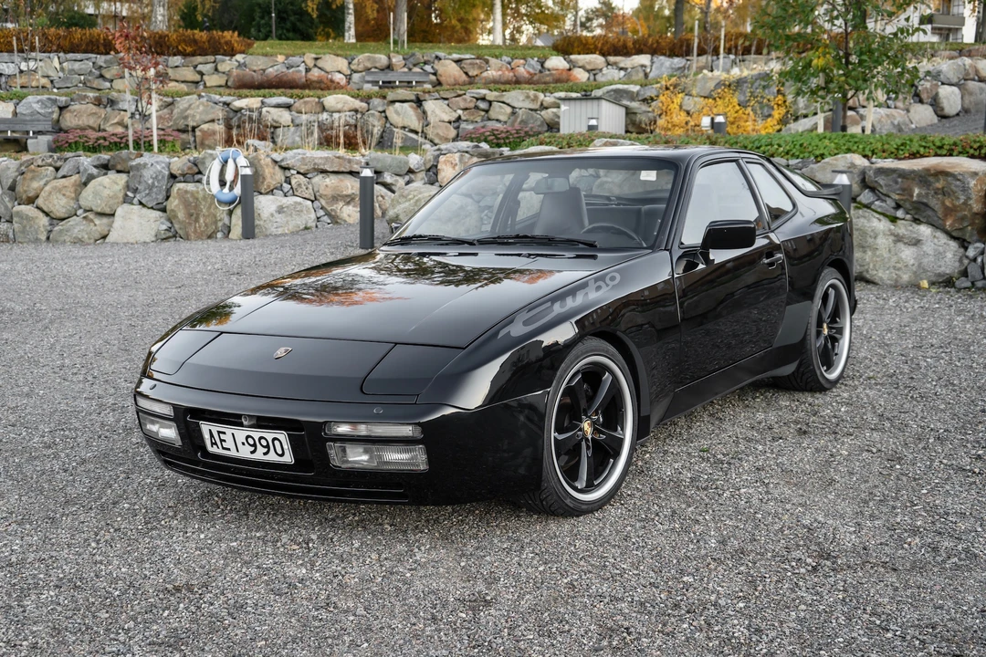 1987 Porsche 944 Turbo - Image 12 of 31