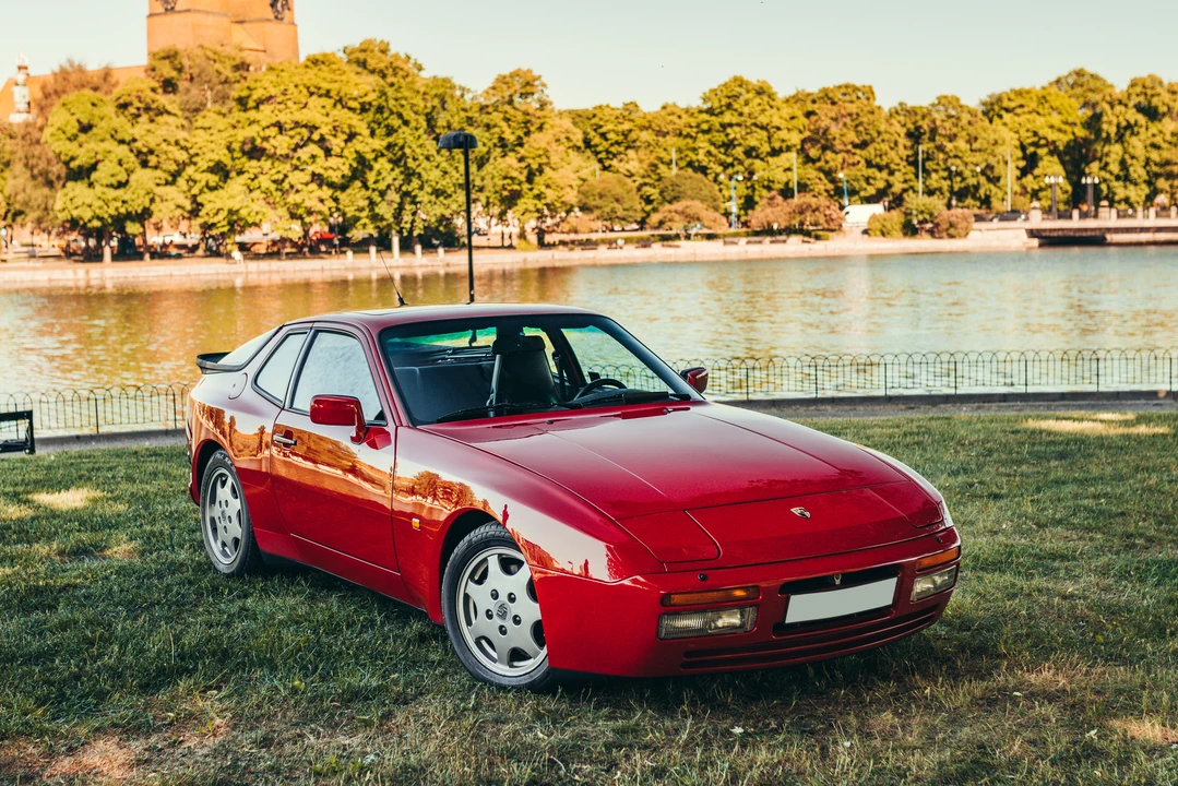 1987 Porsche 944 Turbo - Image 11 of 30