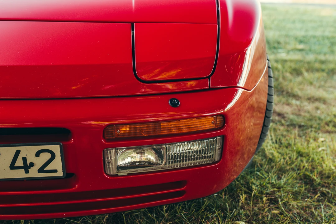 1987 Porsche 944 Turbo - Image 19 of 30