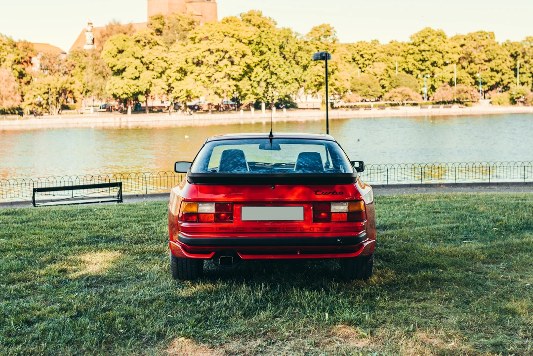 1987 Porsche 944 Turbo - Image 7 of 30