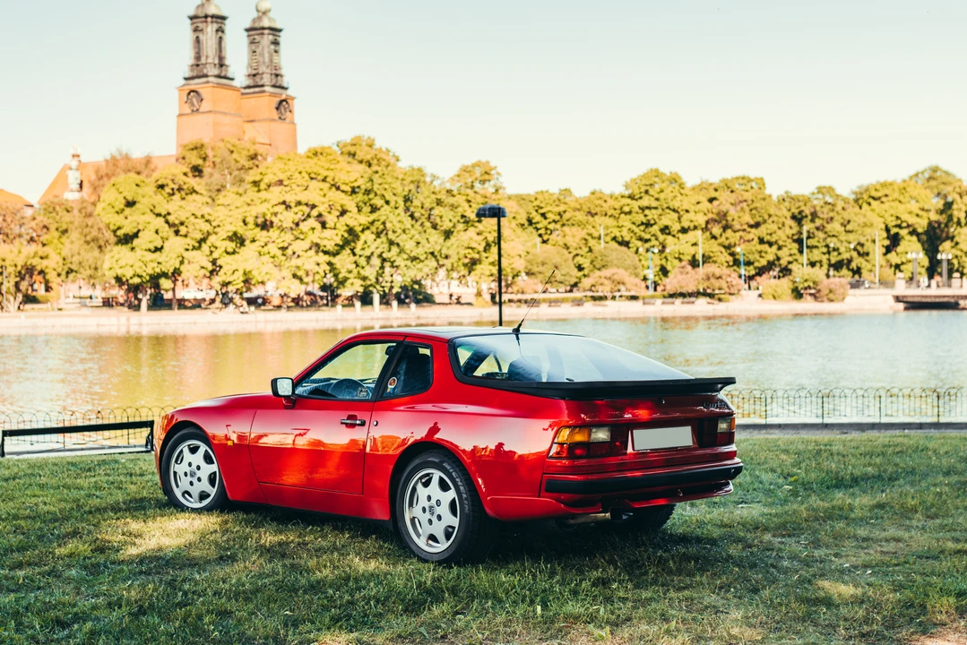 1987 Porsche 944 Turbo - Image 15 of 30