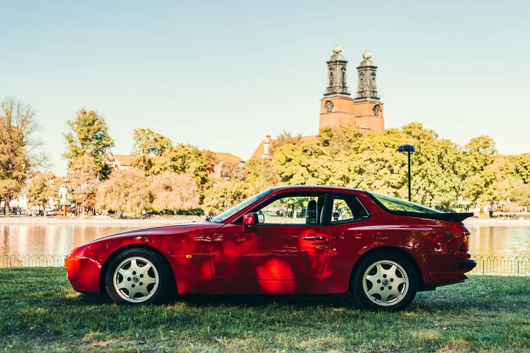 1987 Porsche 944 Turbo - Image 9 of 30