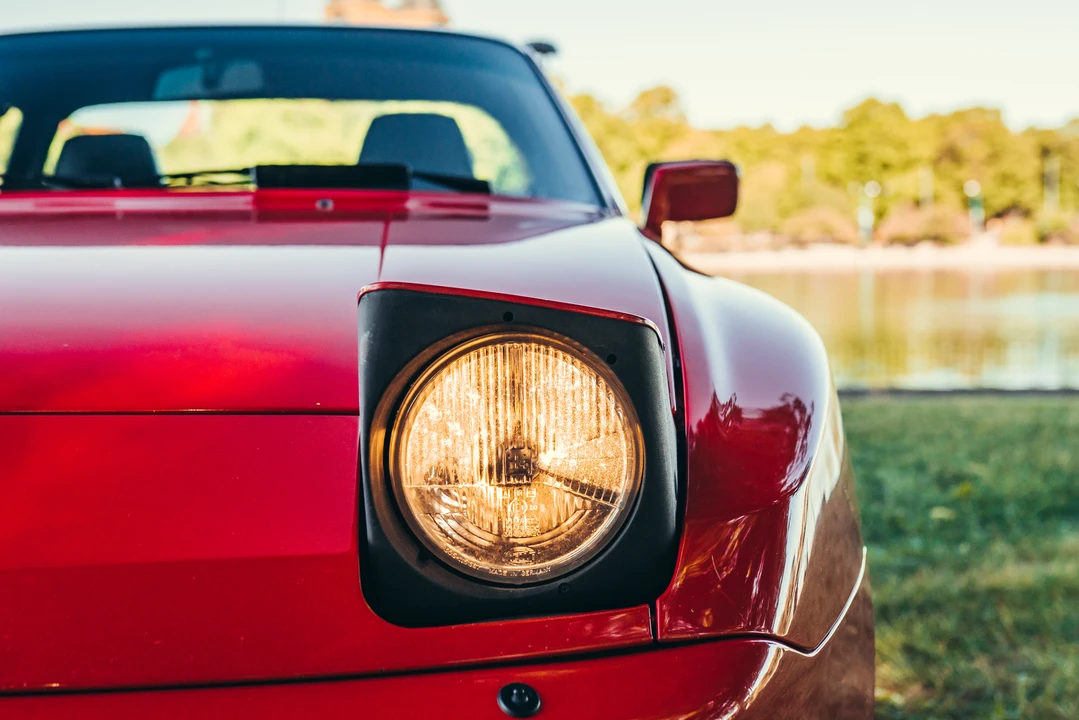 1987 Porsche 944 Turbo - Image 24 of 30