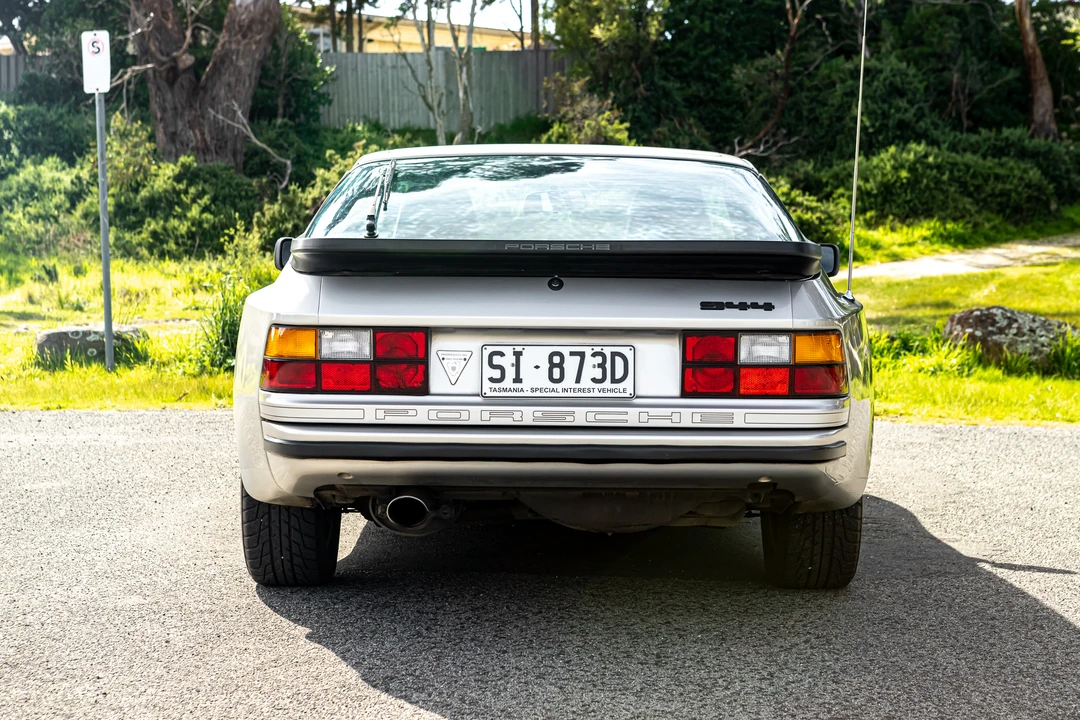 1987 Porsche 944 - Image 6 of 31
