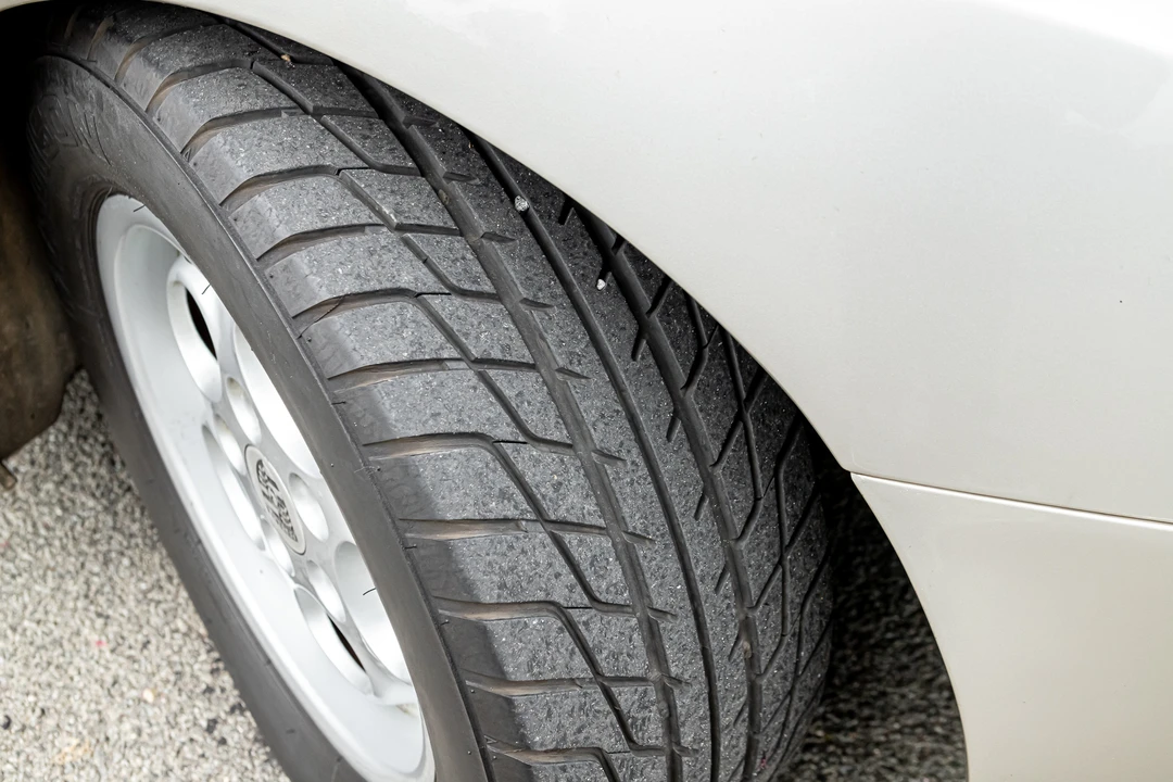 1987 Porsche 944 - Image 30 of 31