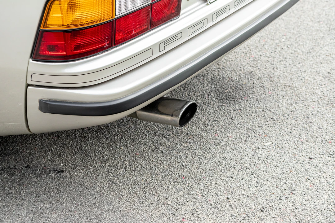 1987 Porsche 944 - Image 20 of 31