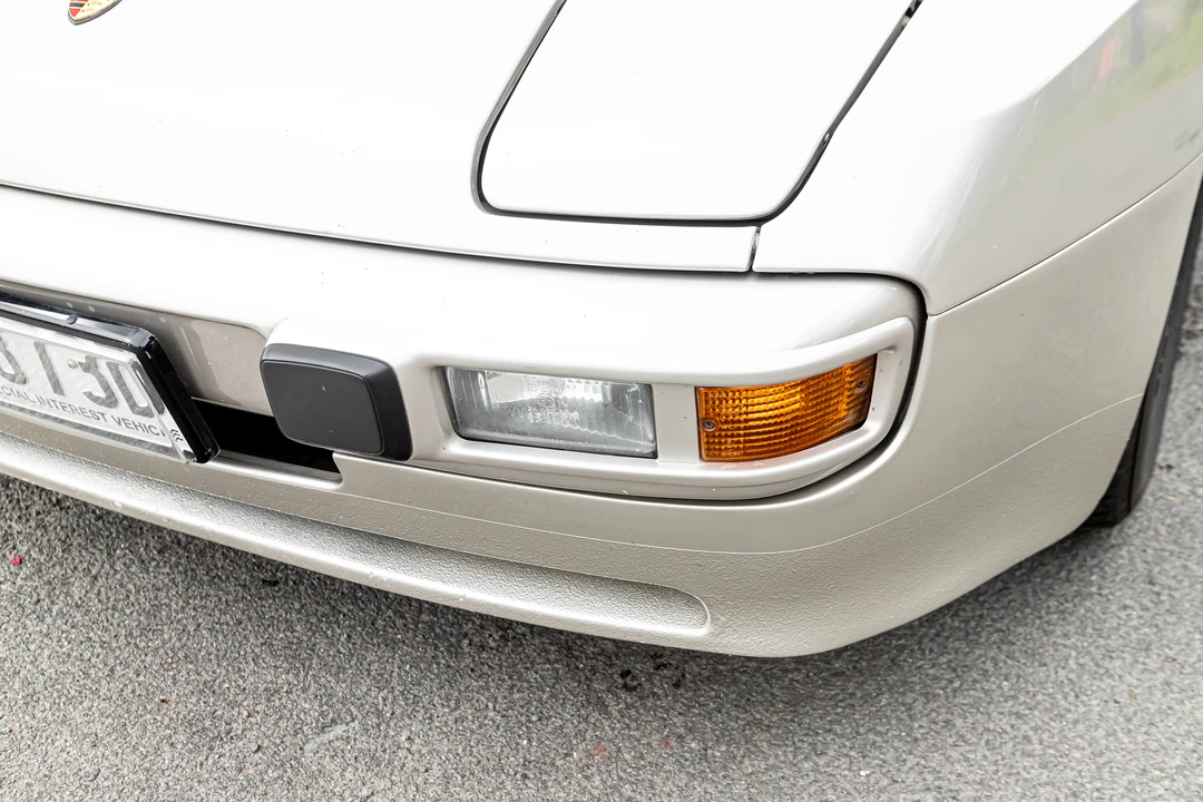 1987 Porsche 944 - Image 13 of 31