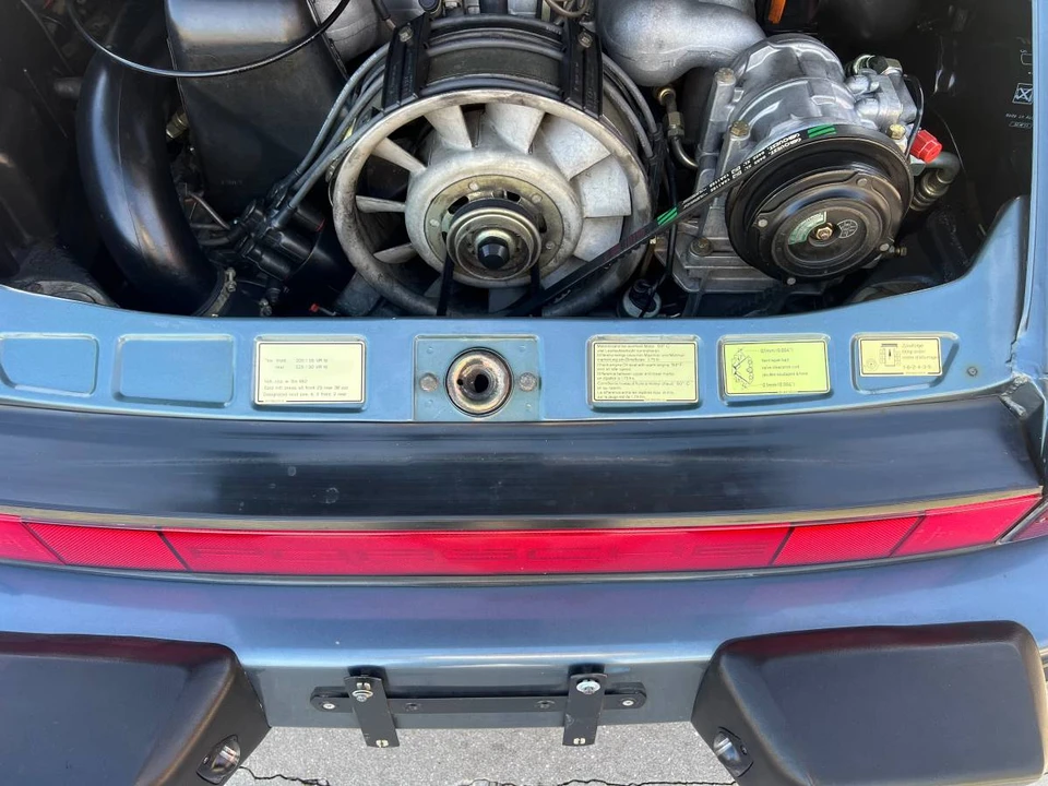 1987 Porsche 911 Carrera 3.2 - Image 21 of 24