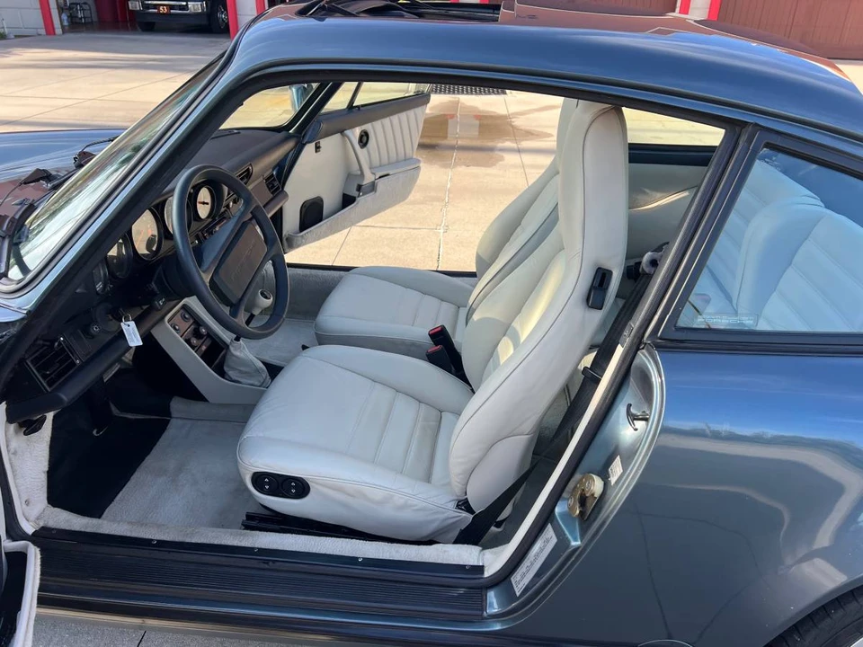 1987 Porsche 911 Carrera 3.2 - Image 9 of 24