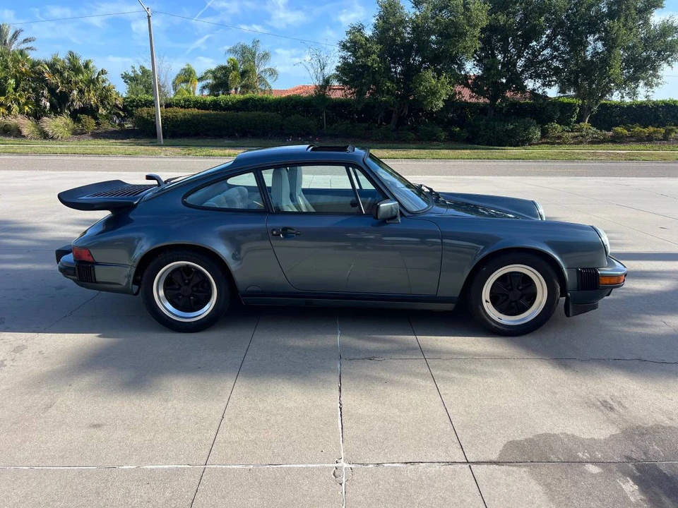 1987 Porsche 911 Carrera 3.2 - Image 4 of 24
