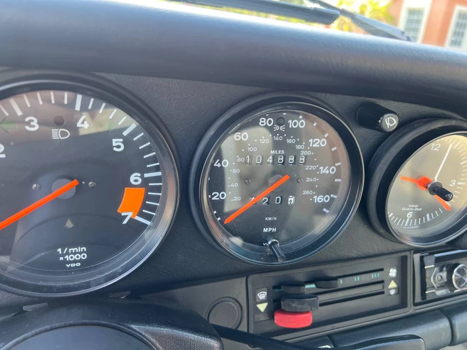 1987 Porsche 911 Carrera 3.2 - Image 24 of 24
