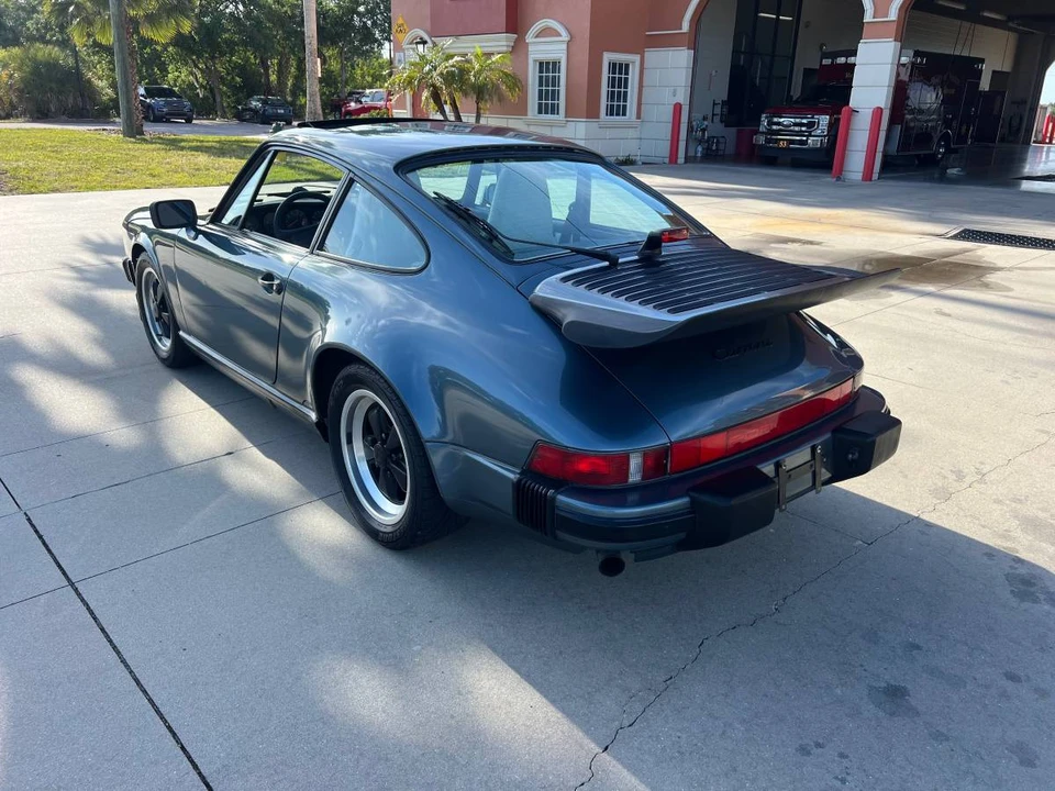 1987 Porsche 911 Carrera 3.2 - Image 6 of 24