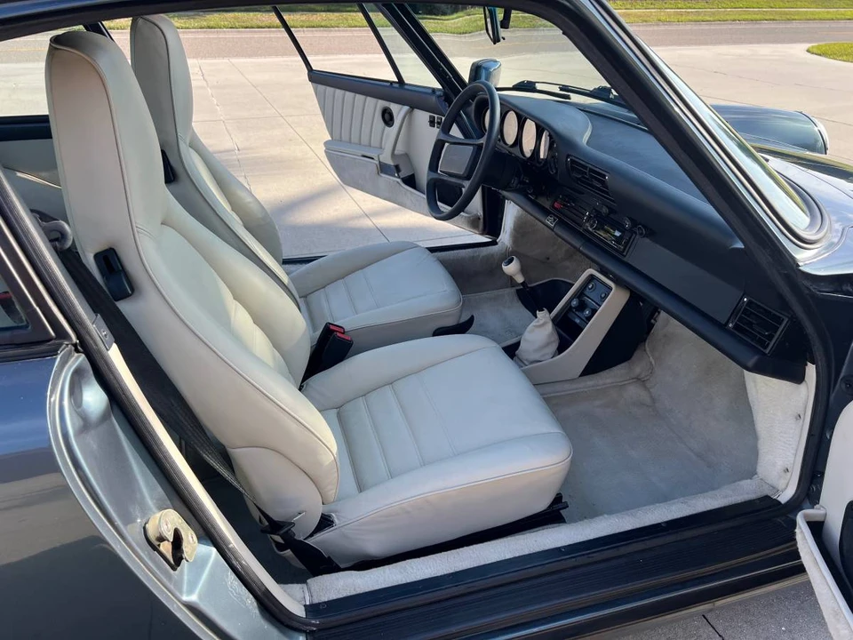1987 Porsche 911 Carrera 3.2 - Image 10 of 24