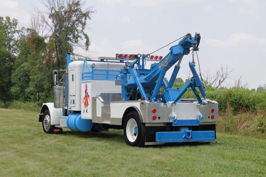 1987 Peterbilt 379 - Image 12 of 28