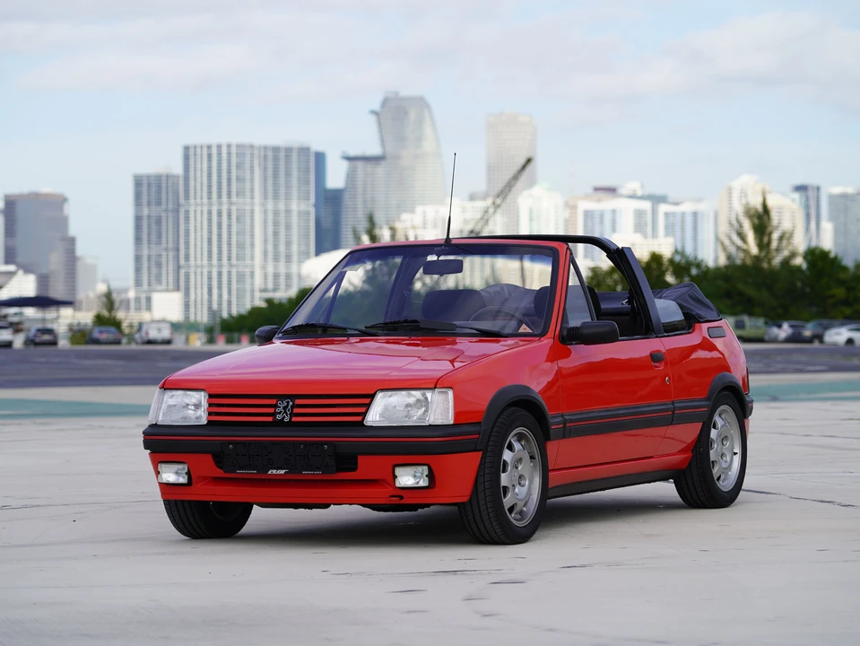 1987 Peugeot 205 - Image 2 of 31
