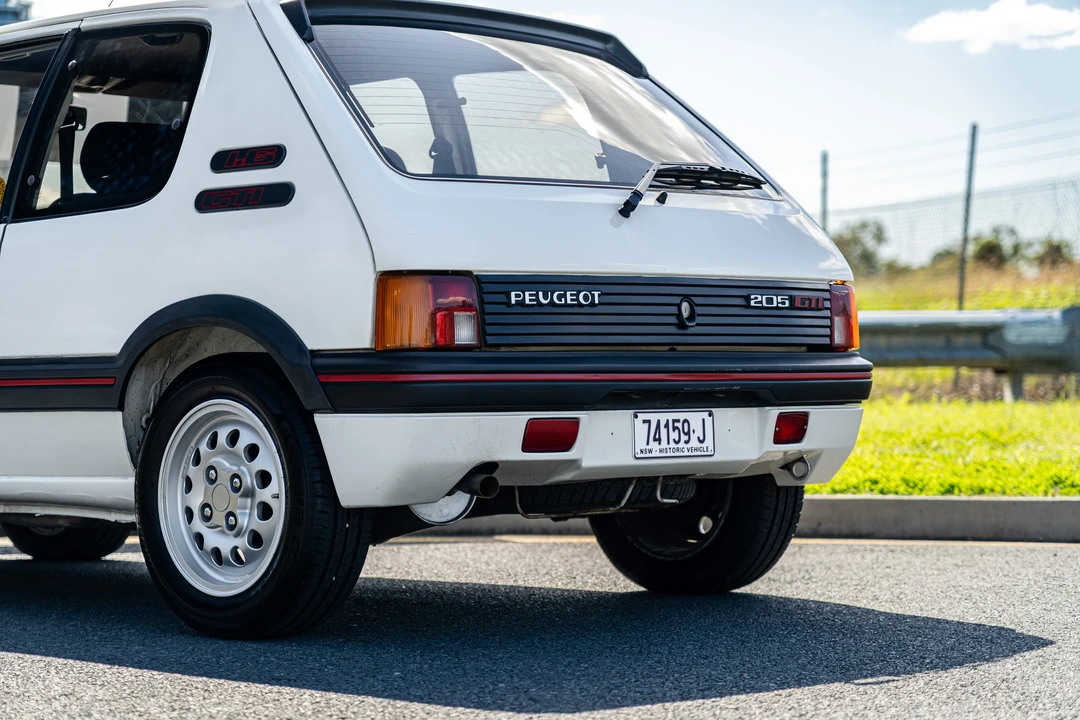 1986 Peugeot 205 GTI - Image 30 of 31