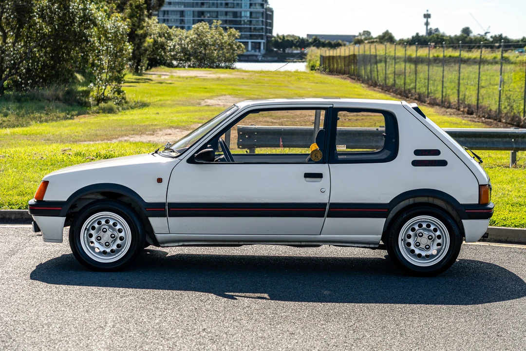 1986 Peugeot 205 GTI - Image 8 of 31
