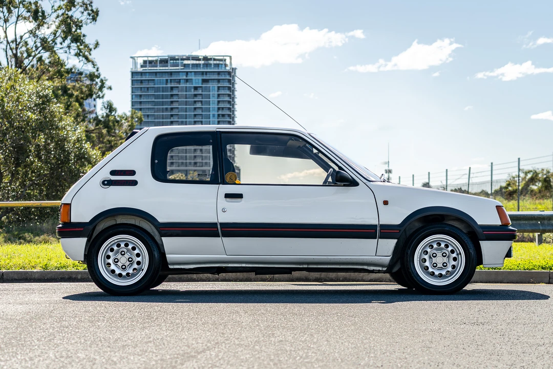 1986 Peugeot 205 GTI - Image 4 of 31