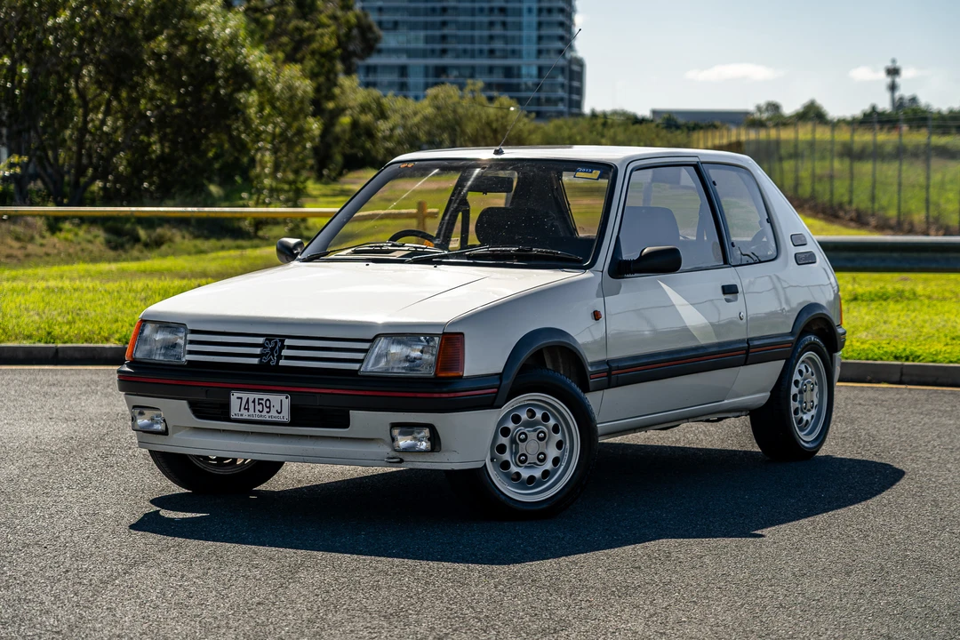1986 Peugeot 205 GTI - Image 9 of 31