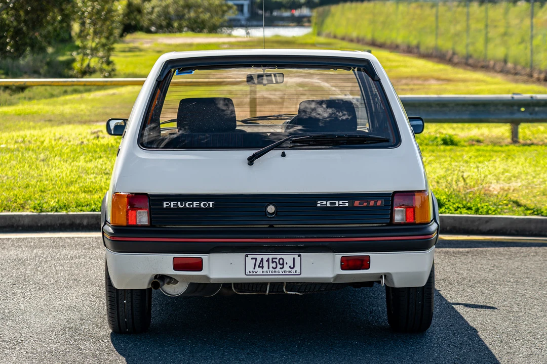 1986 Peugeot 205 GTI - Image 14 of 31