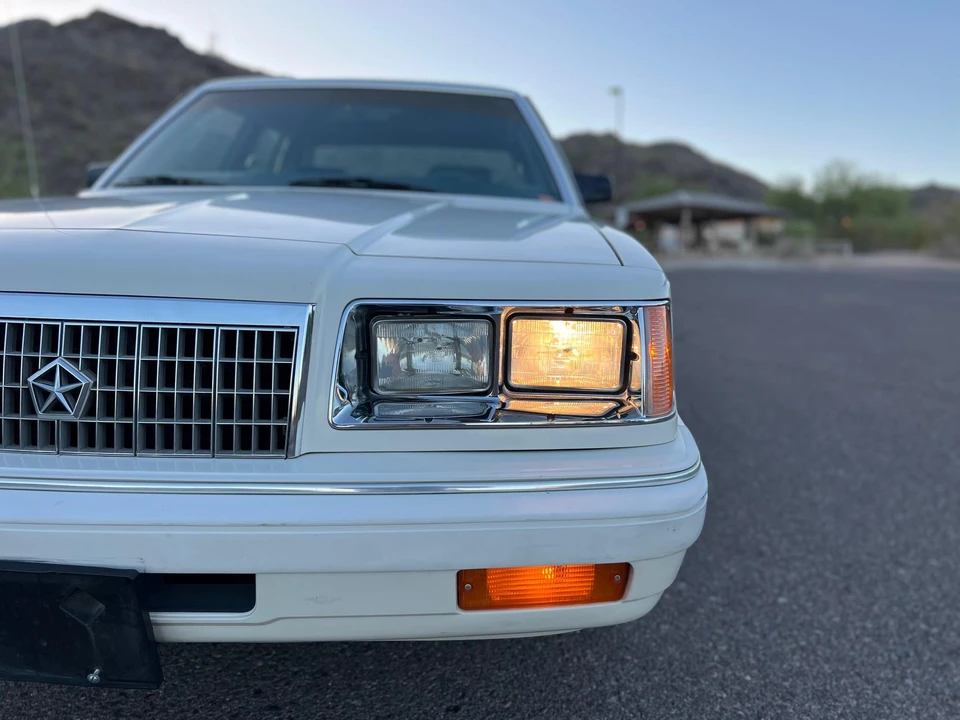 1987 Plymouth - Image 25 of 31