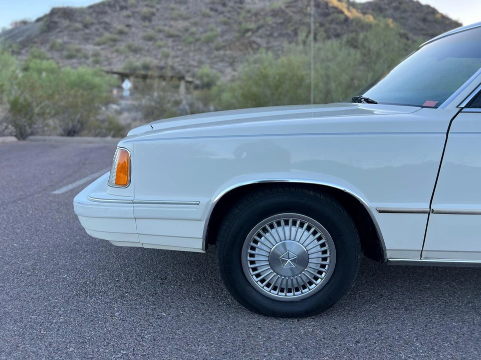 1987 Plymouth - Image 27 of 31