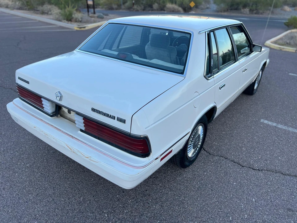 1987 Plymouth - Image 15 of 31