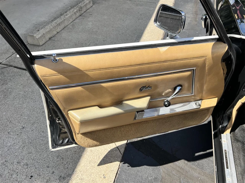 1987 Plymouth Fury - Image 15 of 31
