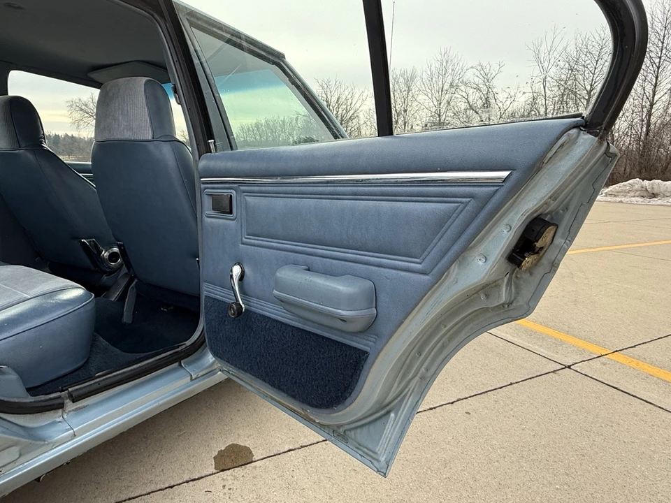 1987 Plymouth Horizon - Image 12 of 21