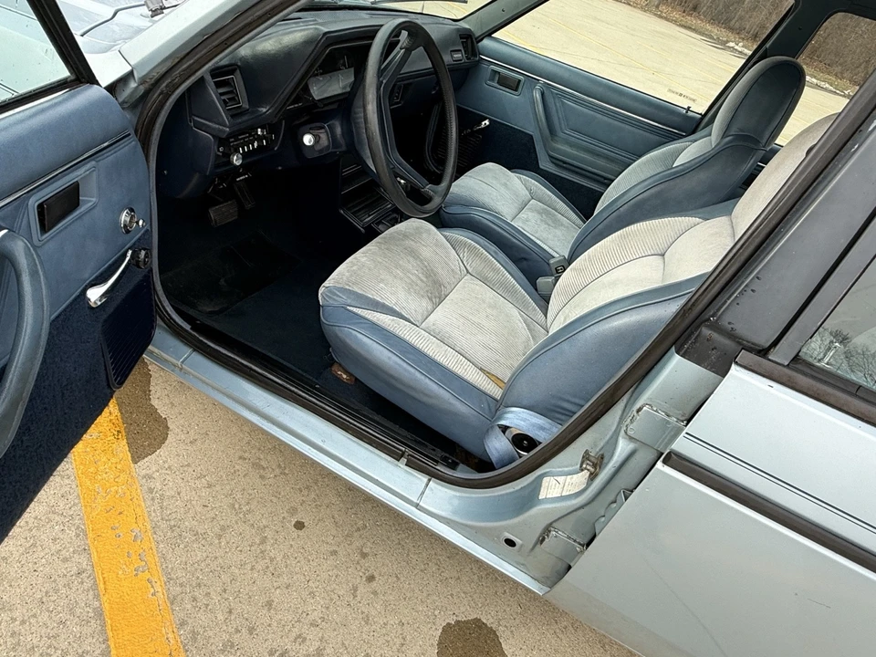 1987 Plymouth Horizon - Image 17 of 21