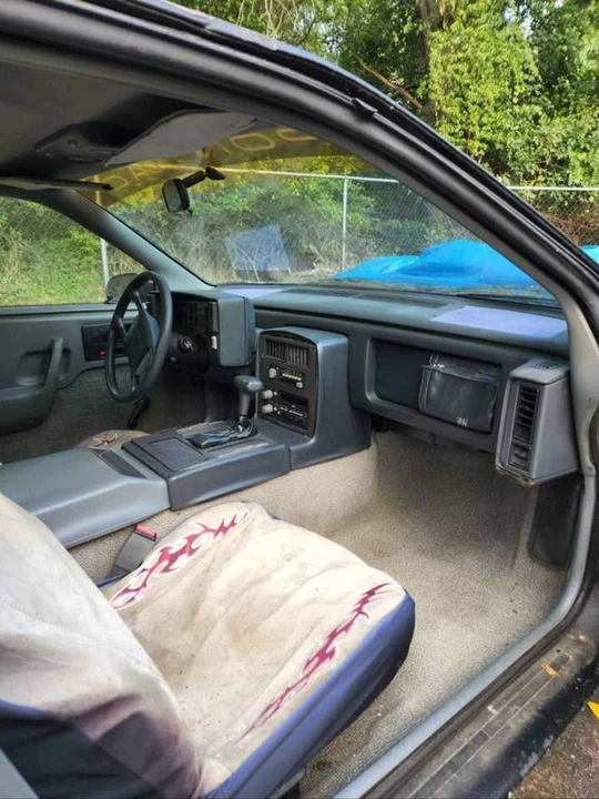 1987 Pontiac Fiero - Image 4 of 9