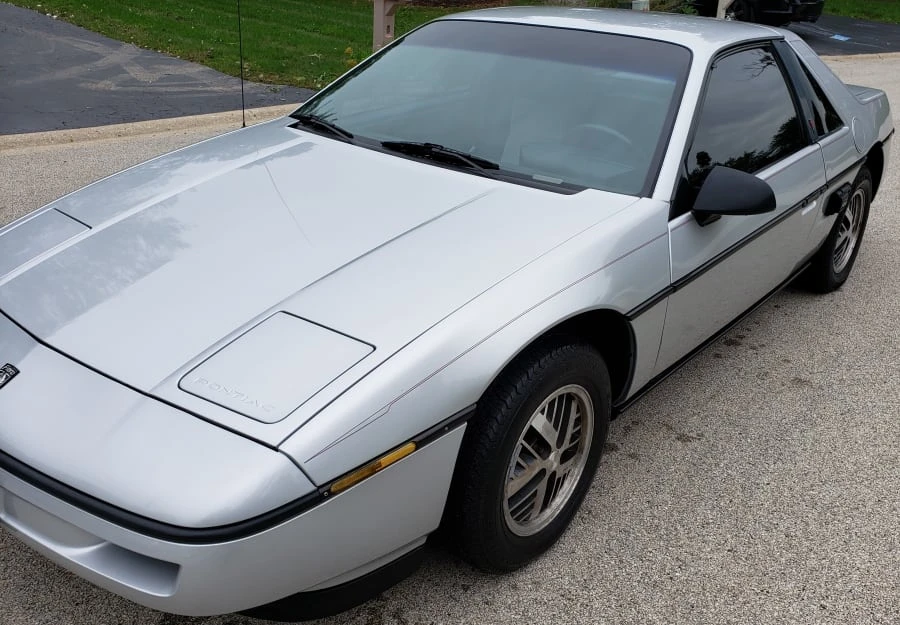 1987 Pontiac Fiero - Image 11 of 11