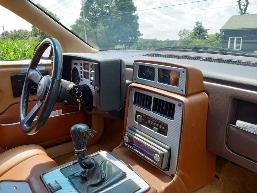 1987 Pontiac Fiero - Image 9 of 15