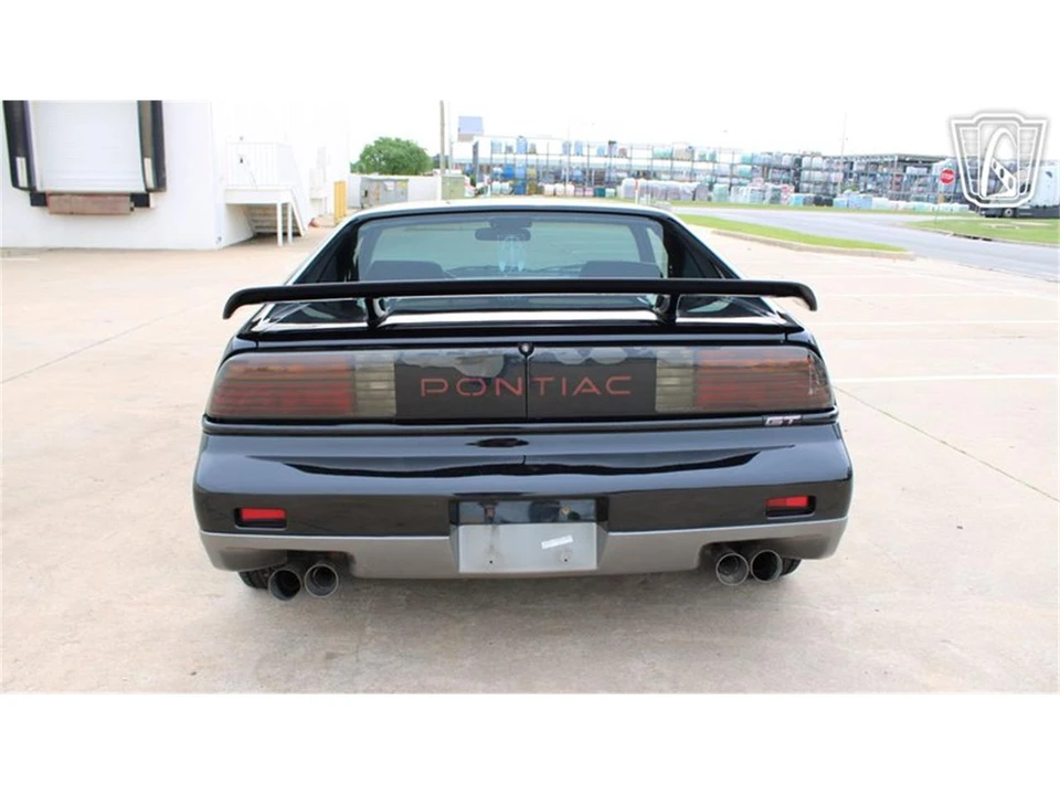 1987 Pontiac Fiero - Image 6 of 31