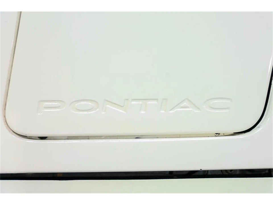 1987 Pontiac Fiero - Image 22 of 31