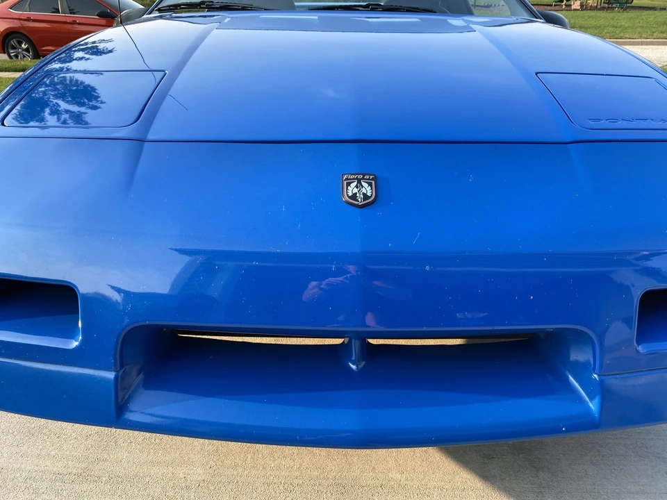 1987 Pontiac Fiero - Image 25 of 31