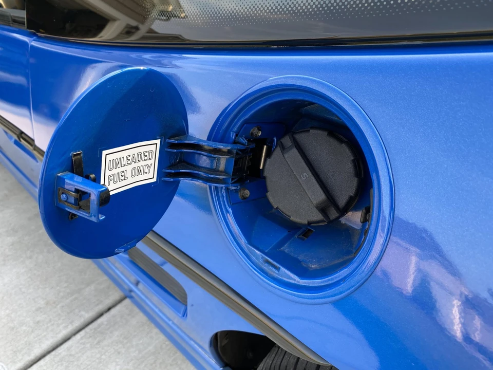 1987 Pontiac Fiero - Image 26 of 31